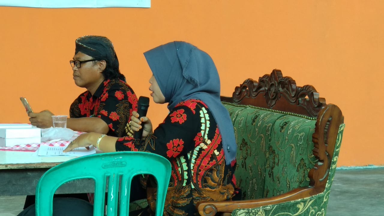 Musyawarah Desa Pembahasan Rancangan APBDesa Desa Karangsari Kecamatan Sruweng 01