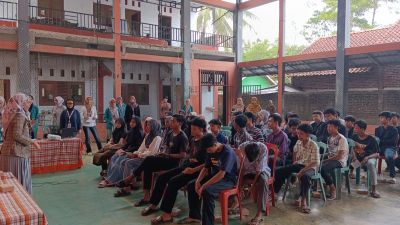 PELATIHAN PUBLIC SPEAKING OLEH PPK ORMAWA UMNU KEBUMEN