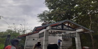 RENOVASI BANGUNAN RUMAH KERANDA MAKAM 